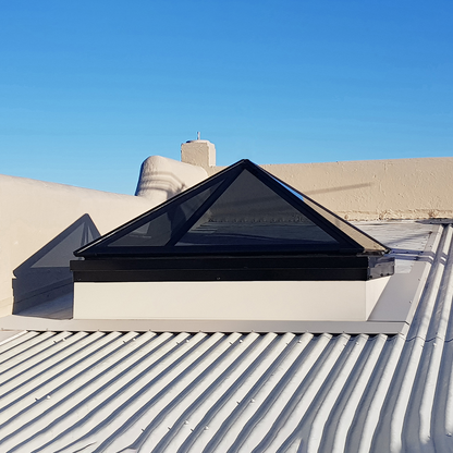 Glass Pyramid Skylight - PYG & PYGXL